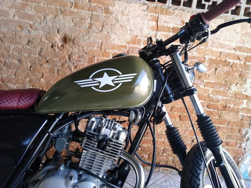 Suzuki Intruder 125