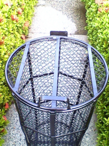 Cesta Metálica Con Tapa Para Basura