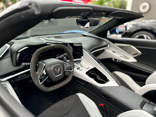 Chevrolet Corvette Stingrey 3lt Conversable 2023
