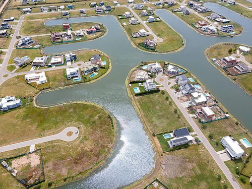 Lote A Laguna En Barrio Magallanes, Pueblos Del Plata. Hudson, Berazategui.