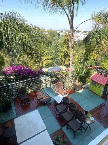 Hermosa Casa En Las Lomas Con Vista Espectacular
