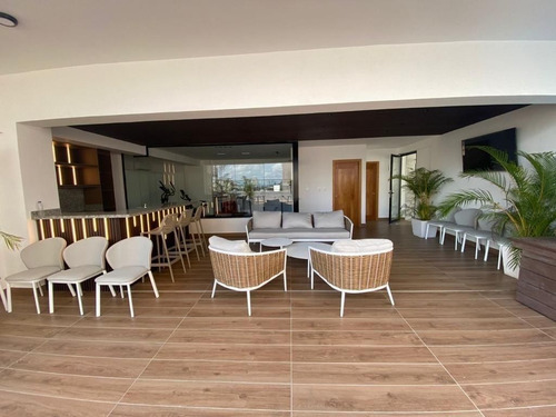 Apartamento Amueblado En Paraíso