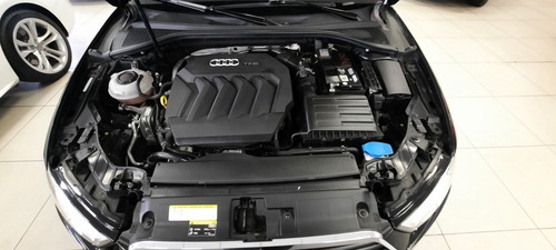 Imagen 11 de 25 de Audi A3 2018 2.0 Tfsi Sedan 190cv Audibsas Usado