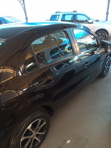 Imagem 4 de 6 de Volkswagen Voyage 2012 1.6 Vht Trend Total Flex 4p