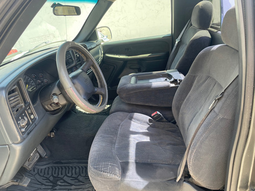 Chevrolet Cheyenne 5.3 2500 Cab Reg K 295hp 4x2 Mt