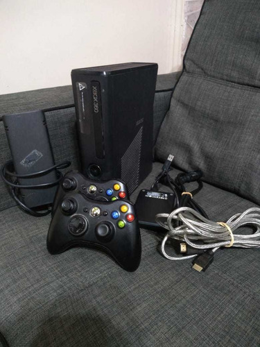 Xbox 360 Chipeada + 2 Joysticks + 15 Juegos+ Cable Hdmi