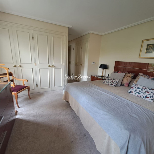 Departamento En Venta De 4 Dorm. En Viña Del Mar