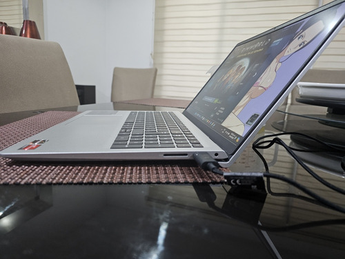 Laptop Dell Inspiron 15 3000 (Usado)