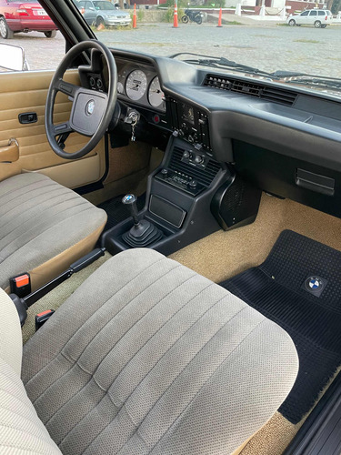 Bmw 323i E21