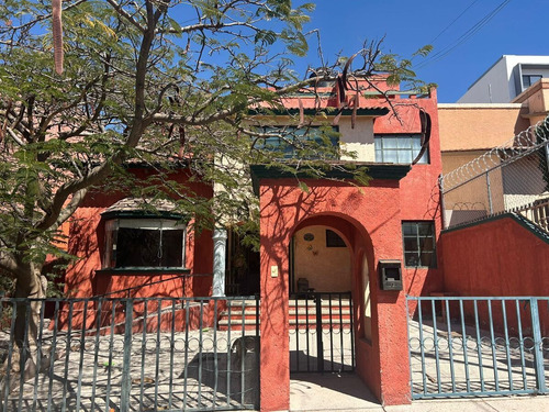 Vendo Casa En Loma Dorada En Privada. 3