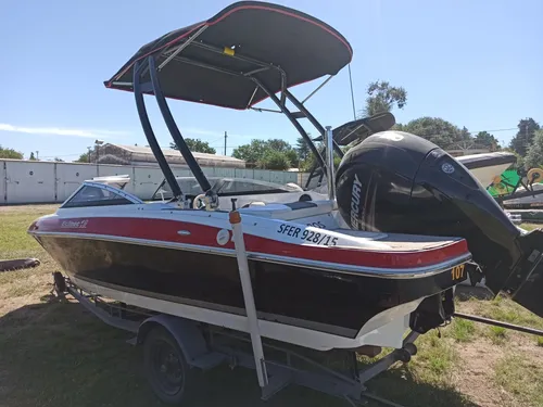 Arco Iris Eclipse 19 Motor 150 Hp 4t C/trailer