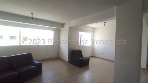 Renta House Vip Group Apartamentos En Venta En Barquisimeto Lara Zona Oeste Listo Para Remodelar.