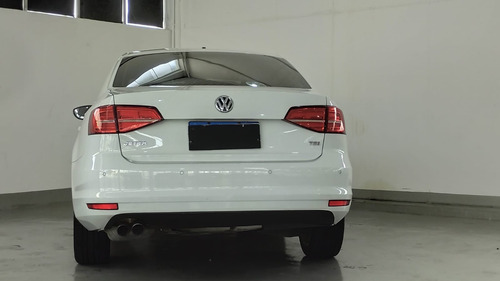 Volkswagen Jetta 2.0 Tsi Highline 4p