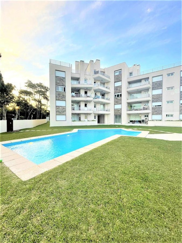 Imagen 18 de 18 de En Exclusividad, Penthouse De 1 Dormitorio Con Amplia Terraza Con Hidromasaje !