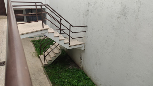 Imagen 4 de 22 de Diag. 74 Entre 5 Y 6 / Retasado! Vendo Depto. Céntrico / 1 Dorm / Luminoso