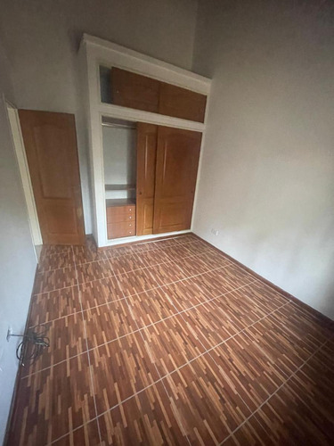 Duplex En Alquiler 4 Ambientes En B° Maria Del Parque