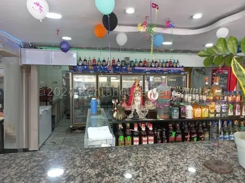 Oportunidad Baja De Precio Venta Licoreria Y Frigorifico La Candelaria (24-18311)