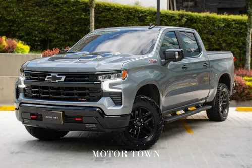 Chevrolet Silverado 5.3 Z71 4X4 At