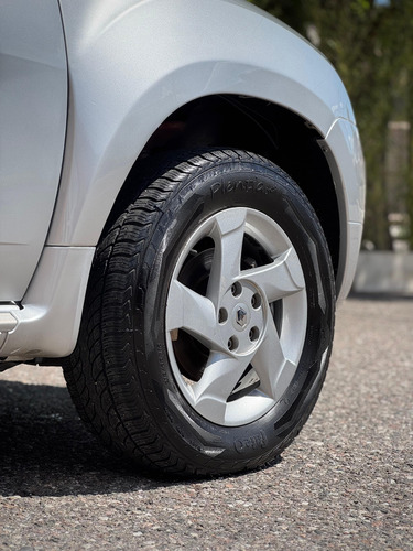 Renault Duster 2.0 4x2 Luxe Nav 138cv