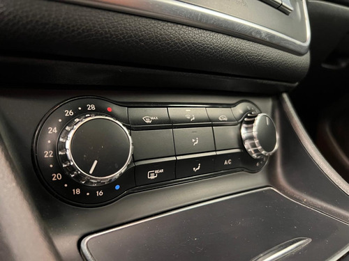Mercedes-Benz Clase GLA 1.6 200 Cgi Sport At