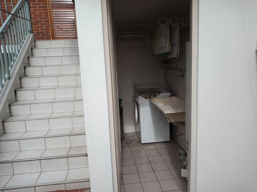 Imagen 15 de 30 de Galpón Piso - Ramos Mejia