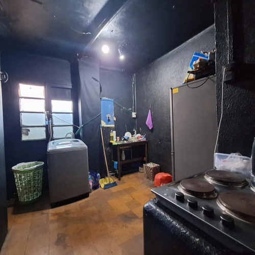 Arriendo Local Comercial Con Patente Varios