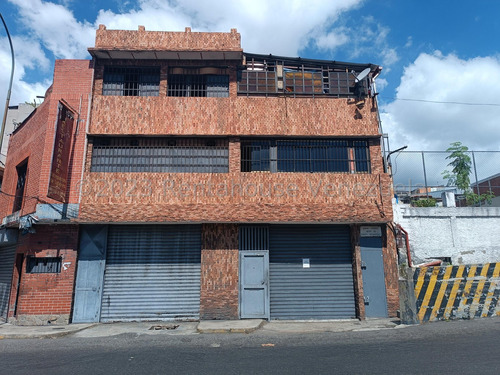 Carlos Hernández Vende Galpon En Quinta Crespo 24-11864 Yf 