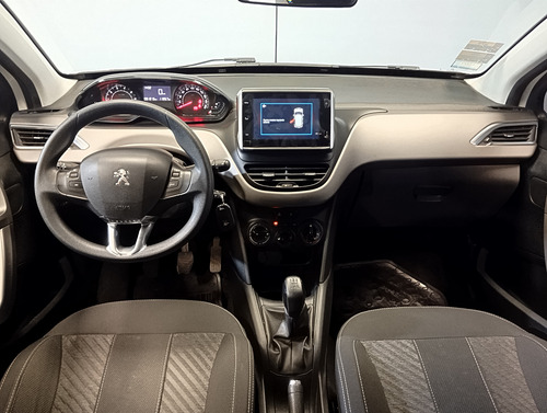 Peugeot 208 1.6 Allure