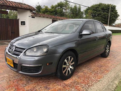 Volkswagen Bora 2.5 Style Active