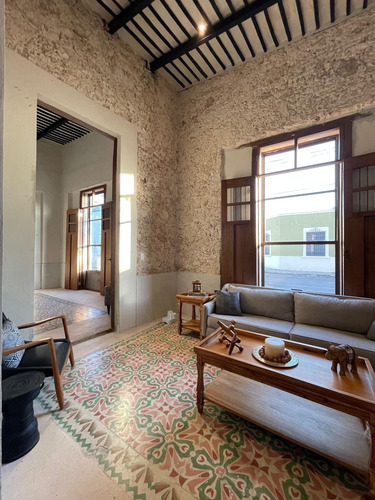 Casona Amueblada En Venta O Renta En El Corazón De Mérida Con Loft Independiente