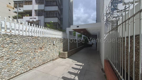 Apartamento En Alquiler En La Florida #24-15844 Josmary Sanjuan