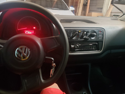 Volkswagen Up! 2017 1.0 Take 5p