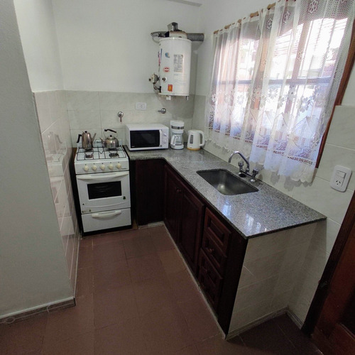 Imagen 8 de 13 de Casa Para Alquiler Temporal Paseo 146, 215 A 100 Mts Del Mar