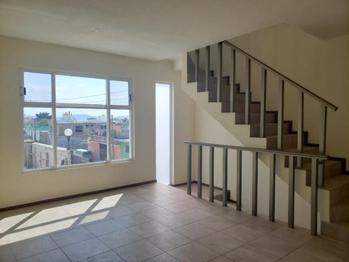 Imagen 5 de 12 de Casa Sola En Venta Plan De Ayala