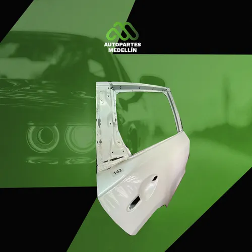 Puerta Trasera Derecha Mazda Cx5 2018 -2025 (Usado)