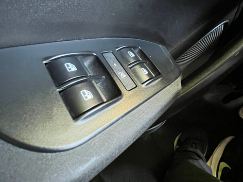 Fiat Cronos 1.3 FIREFLY FLEX DRIVE MANUAL