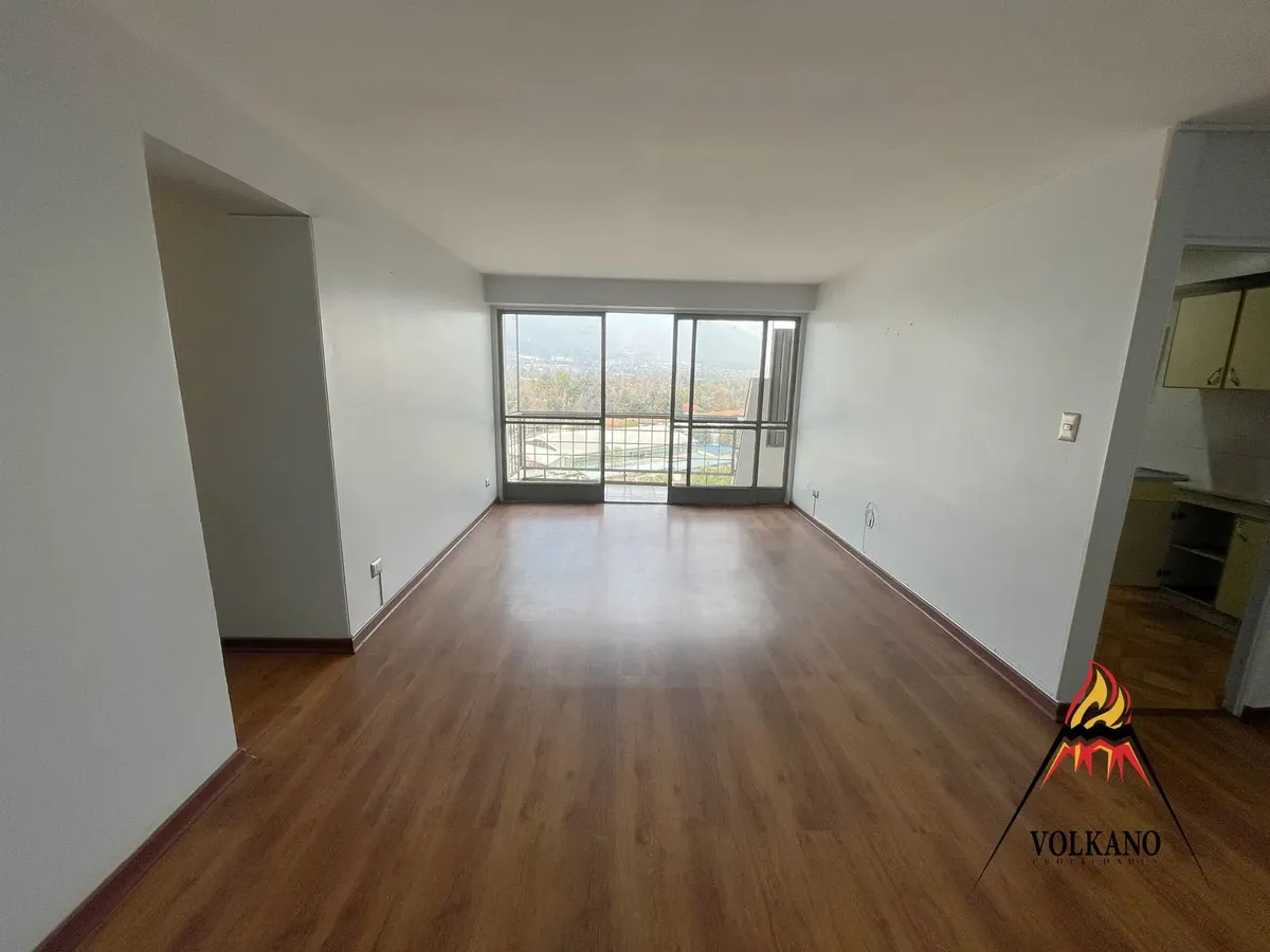 Imagen 3 de 18 de Se Vende Amplio Departamento 3d+2b+1est Vista Privilegiada