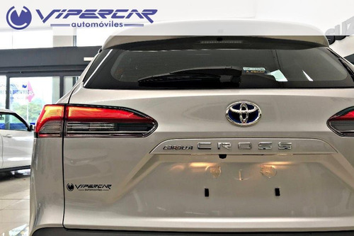 Imagen 10 de 14 de Toyota Corolla Cross Seg 1.8 2023 0km