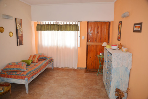 Imagen 12 de 30 de Venta Casa 4 Amb.+ Hospedaje 12 Hab. Villa Gesell