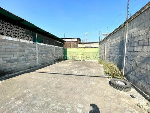 Erika Armeya Vende: Galpón En Zona Industrial I De Barquisimeto Flex: 25-407