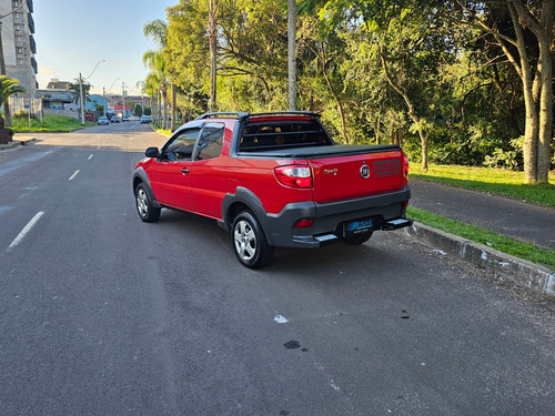 Fiat Strada 1.4 Hard Working Cab. Dupla Flex 3p