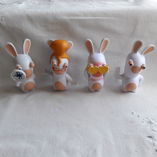 Invasion Rabbids 4 Juguetes Muñecos Coleccion Burger 2018