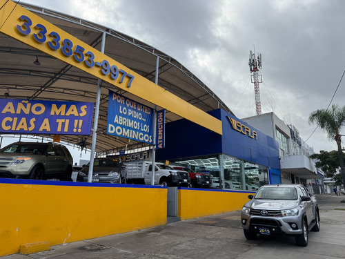 Toyota Hilux 2.7 Cabina Doble Sr Mt