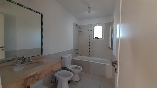 Casa En Venta En Barrio San Isidro Labrador, Villanueva, Tigre