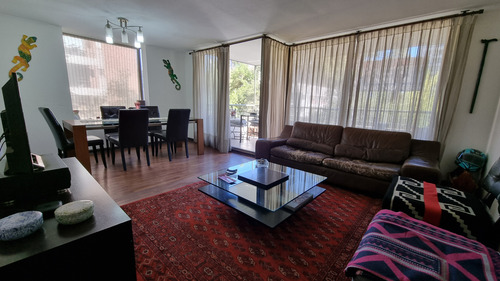 Ñuñoa, Vive Seguro En Un Amplio Departamento