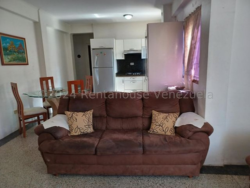 Apartamento En Venta En La Campiña 25-18032 Yf