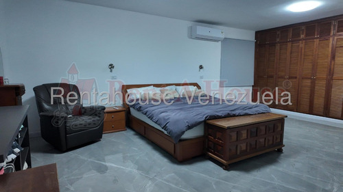 Tm. #25-13675. Casa Totalmente Remodelada En Venta, En El Cafetal