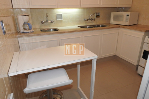 Con Servicios Muy Buen Edificio- Ref: 5363