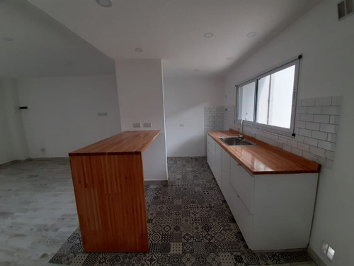 Imagen 9 de 14 de Duplex En Venta En Ituzaingo Norte