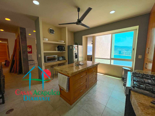 Cad Brisas Carey 80 B5. Terraza Con Vista Al Mar. Incluye Limpieza Diaria
